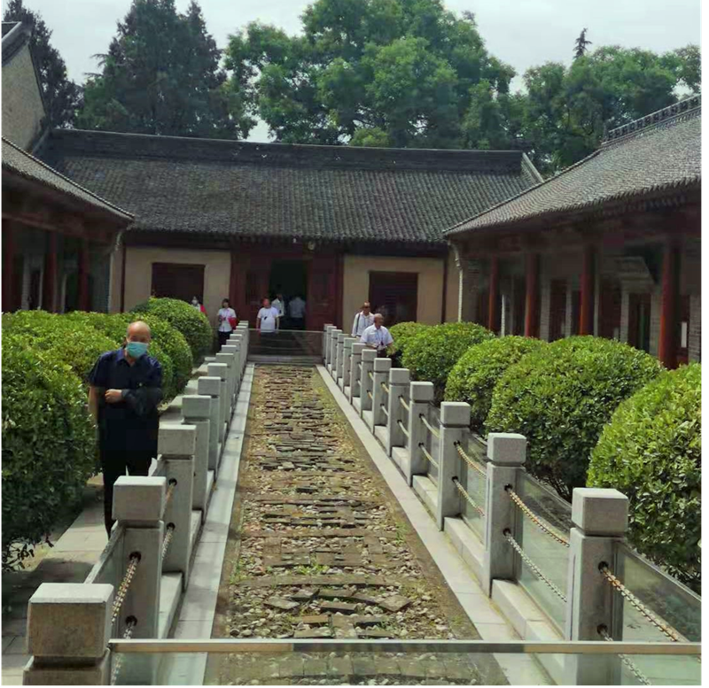 新能中泰公司組織黨員干部赴渭華起義紀念館2.png
