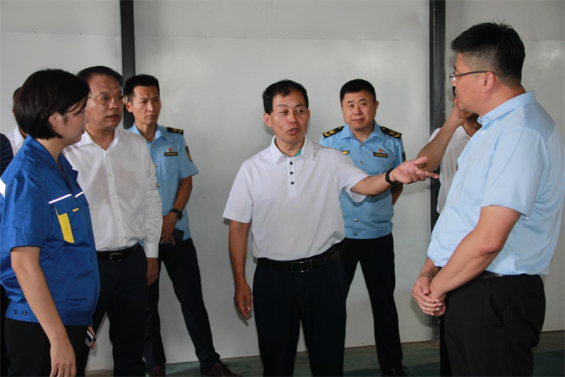 咸陽市常委、副市長楊武民到新型能源咸陽公司考察調(diào)研-2.png