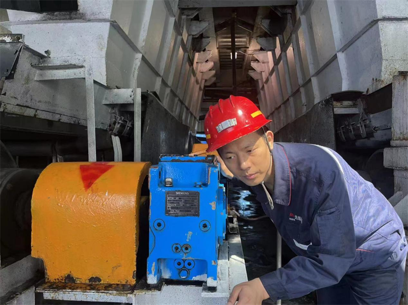 選煤公司韓家灣選煤廠：嚴防嚴抓嚴管，筑牢安全生產“新防線”-1.png