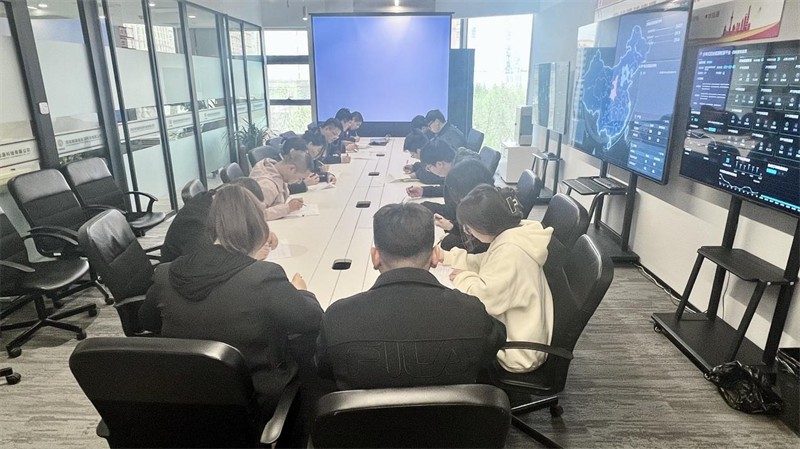 西安公司組織開(kāi)展“強(qiáng)理論 筑防線”安全生產(chǎn)知識(shí)考試.png